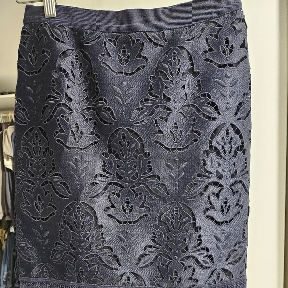 JACKET AND Skirt - Picture 2 of 6